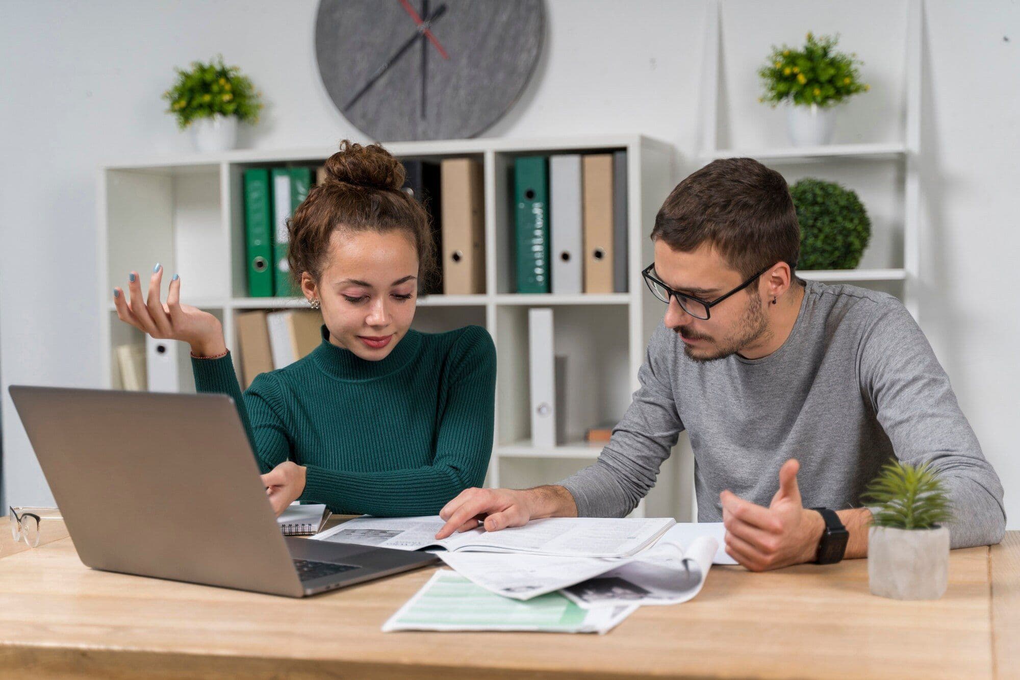 medium-shot-student-studying-together_23-2148389053